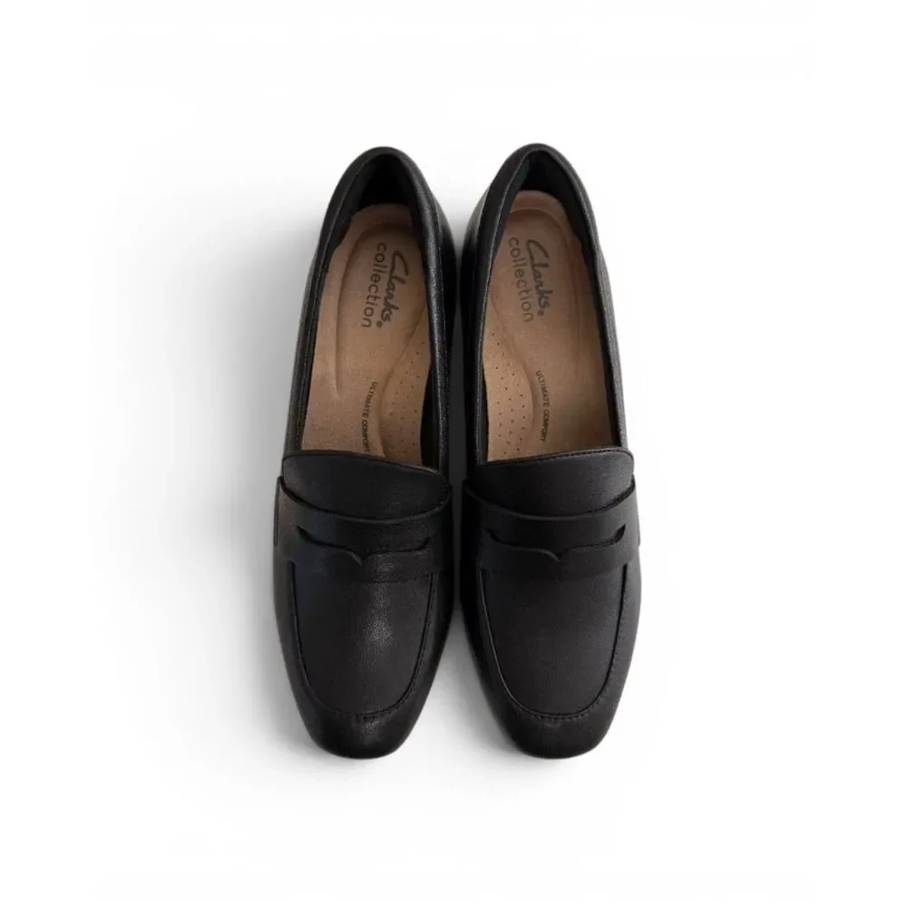 Clarks Iridessa Sky Black loafer. New in Box! Size 8 M